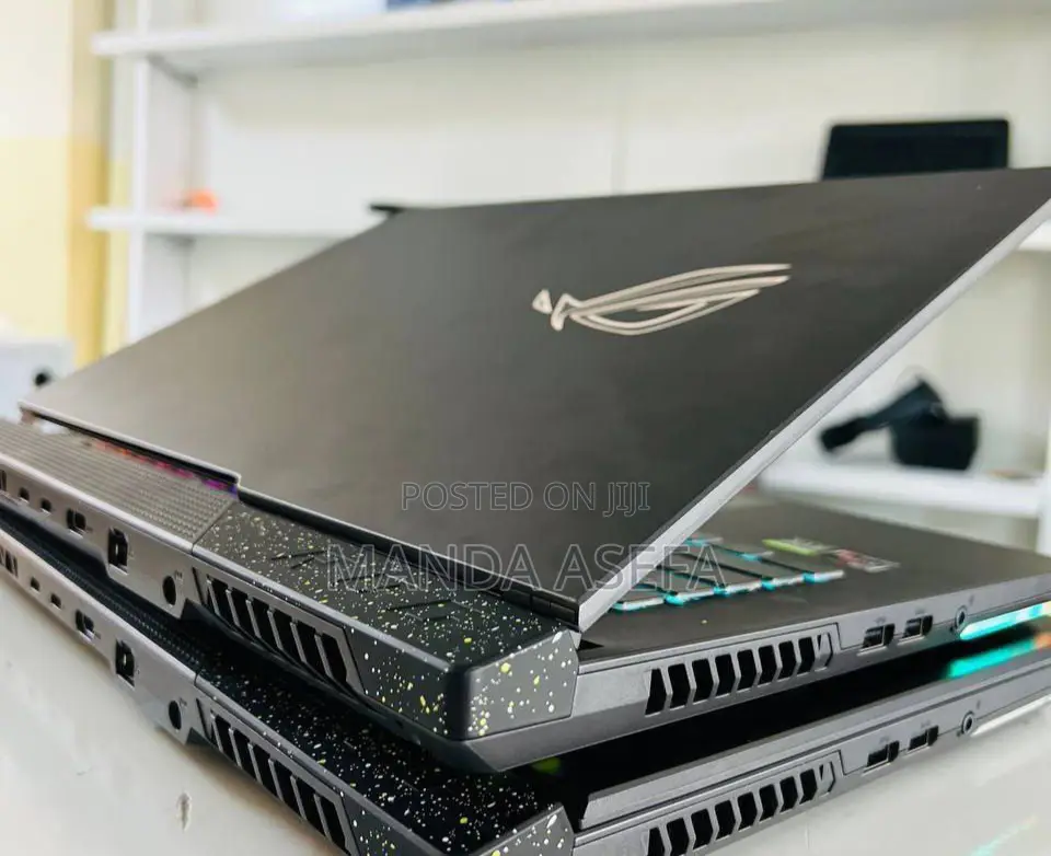 New Laptop Asus ROG Strix G15 16GB AMD Ryzen 7 SSD 1T