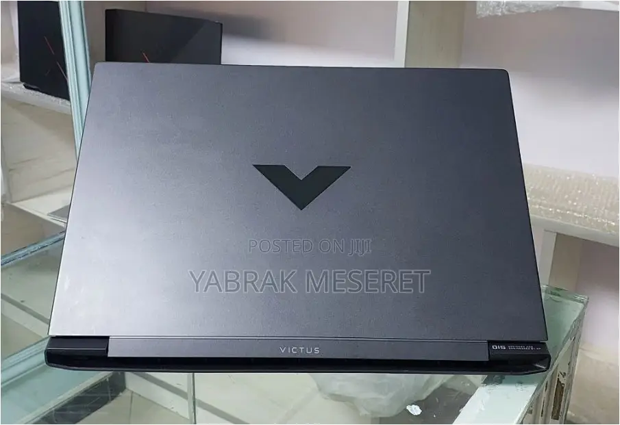 New Laptop HP Victus 15 16GB Intel Core I7 SSD 512GB