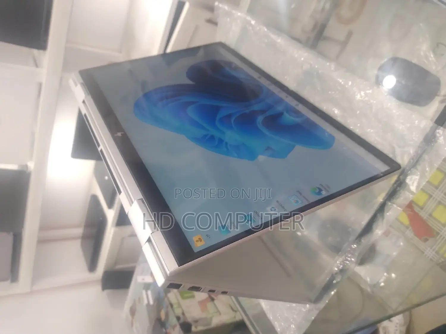 New Laptop HP Envy X360 16GB Intel Core I7 SSD 1T