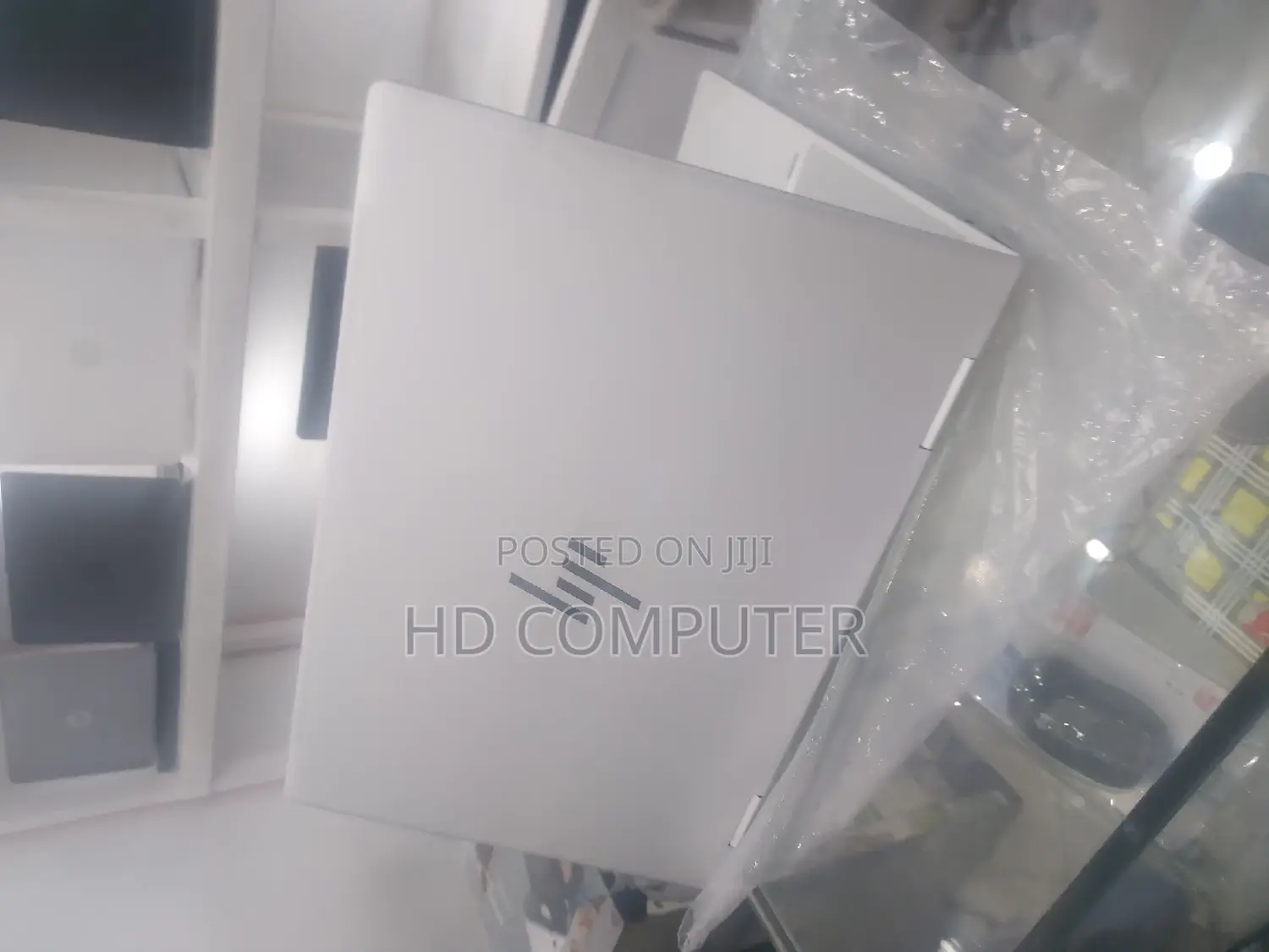 New Laptop HP Envy X360 16GB Intel Core I7 SSD 1T