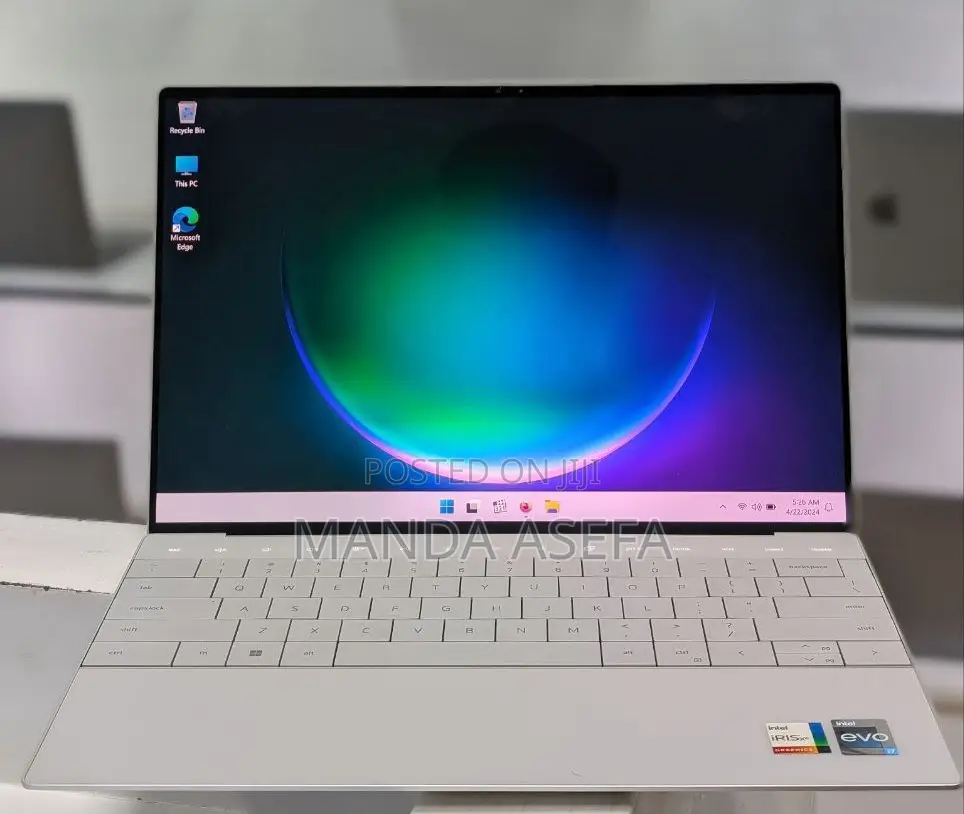 New Laptop Dell XPS 13 32GB Intel Core I7 SSD 512GB