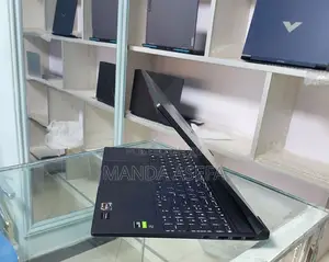 New Laptop HP Victus 16 16GB AMD Ryzen 5 SSD 512GB
