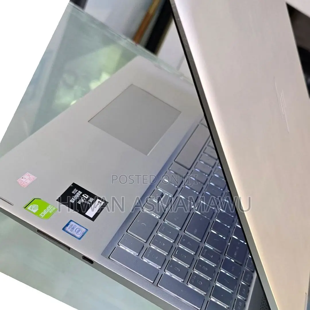 New Laptop HP Envy X360 20GB Intel Core I7 SSD 512GB