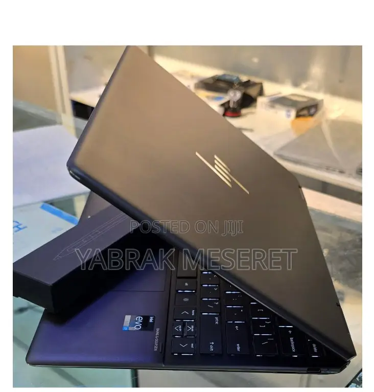 New Laptop HP Spectre X360 16GB Intel Core I7 SSD 512GB