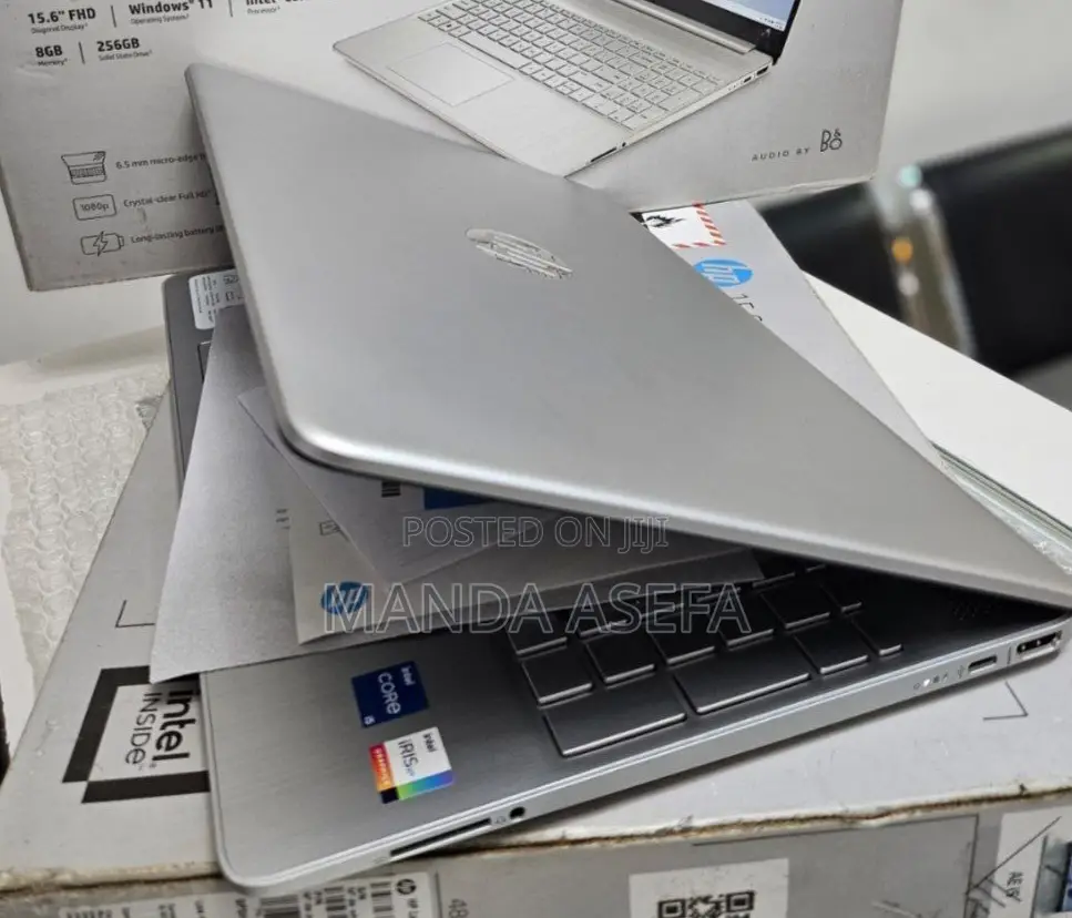 New Laptop HP Stream Notebook 8GB Intel Core I5 SSD 256GB