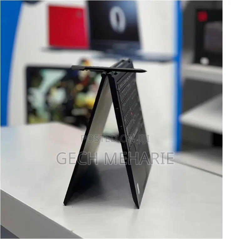 New Laptop Lenovo ThinkPad Yoga 370 16GB Intel Core I7 SSD 512GB