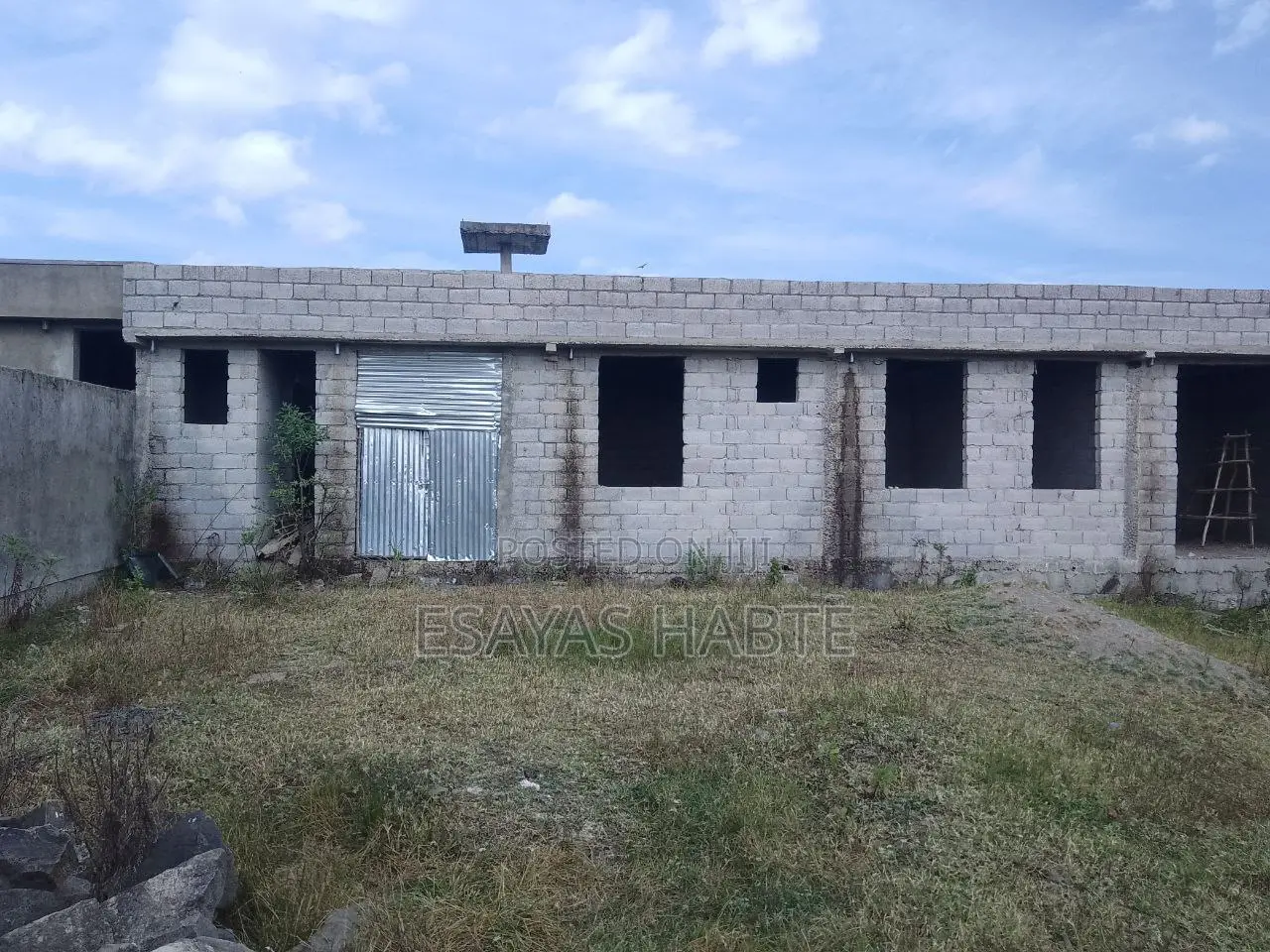 3bdrm House in Bole for sale