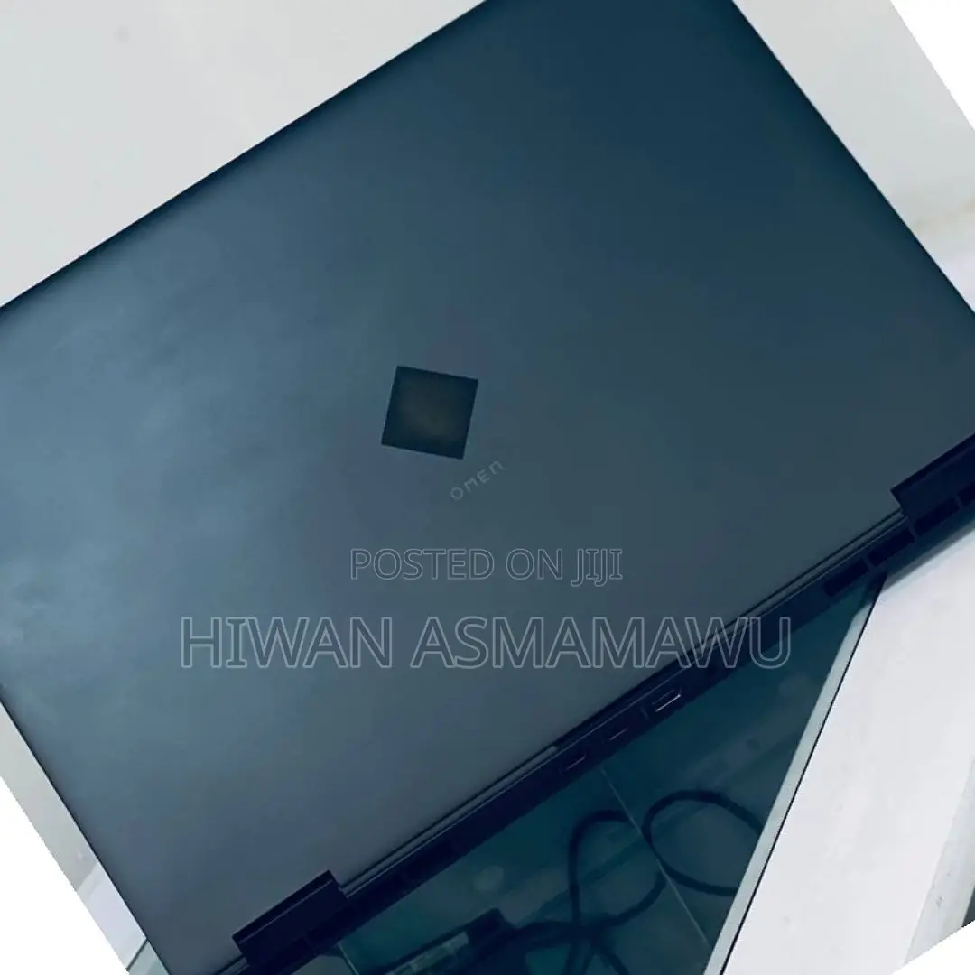 New Laptop HP Omen 15 16GB Intel Core I9 SSD 512GB