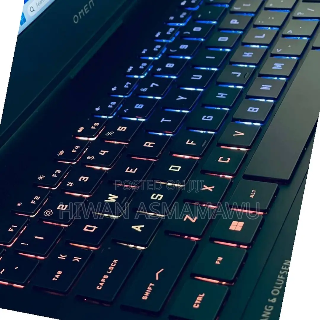 New Laptop HP Omen 15 16GB Intel Core I9 SSD 512GB
