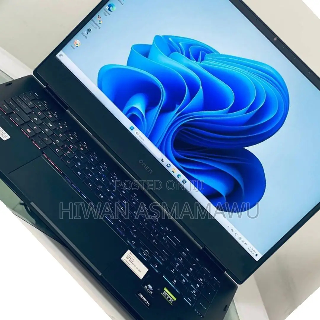 New Laptop HP Omen 15 16GB Intel Core I9 SSD 512GB