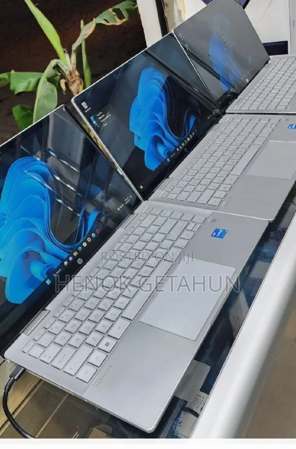 New Laptop HP Envy X360 16GB Intel Core i5 SSD 1T