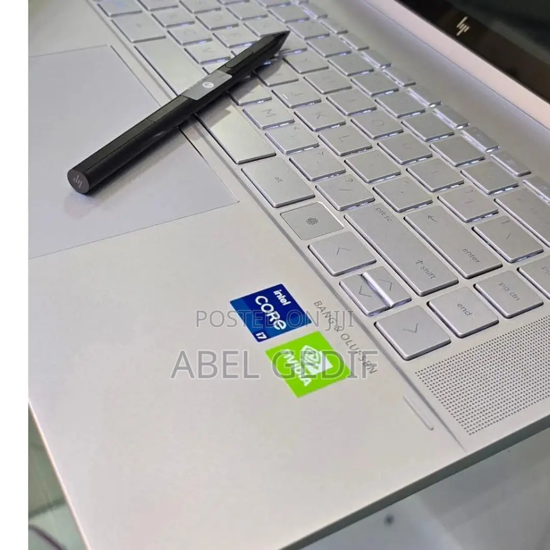 New Laptop HP Envy X360 16GB Intel Core I7 SSD 512GB