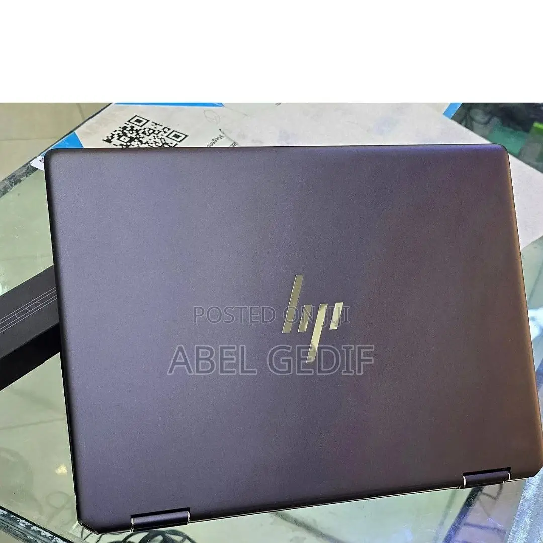 New Laptop HP Spectra 13 16GB Intel Core I7 SSD 1T
