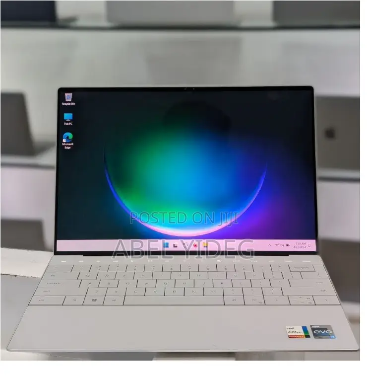 New Laptop Dell XPS 13 32GB Intel Core I7 SSD 512GB