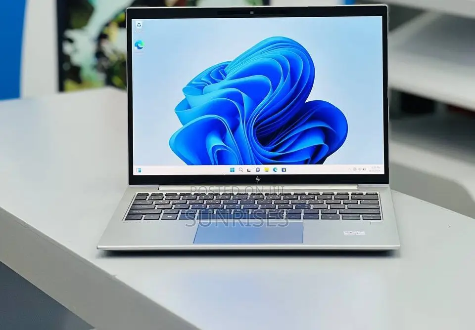 New Laptop HP EliteBook 8570P 16GB AMD Ryzen 7 SSD 512GB