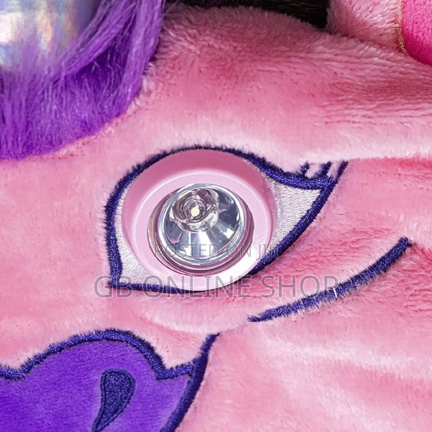 Bright Eyes Hoodie Blankets