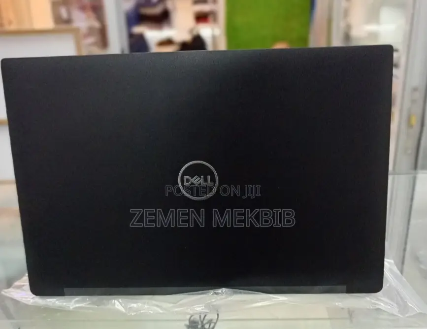 New Laptop Dell 16GB Intel Core I7 SSD 512GB