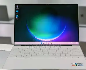 New Laptop Dell XPS 15 32GB Intel Core I7 SSD 512GB