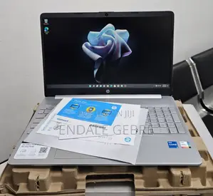 New Laptop HP Stream Notebook 8GB Intel Core I5 SSD 256GB