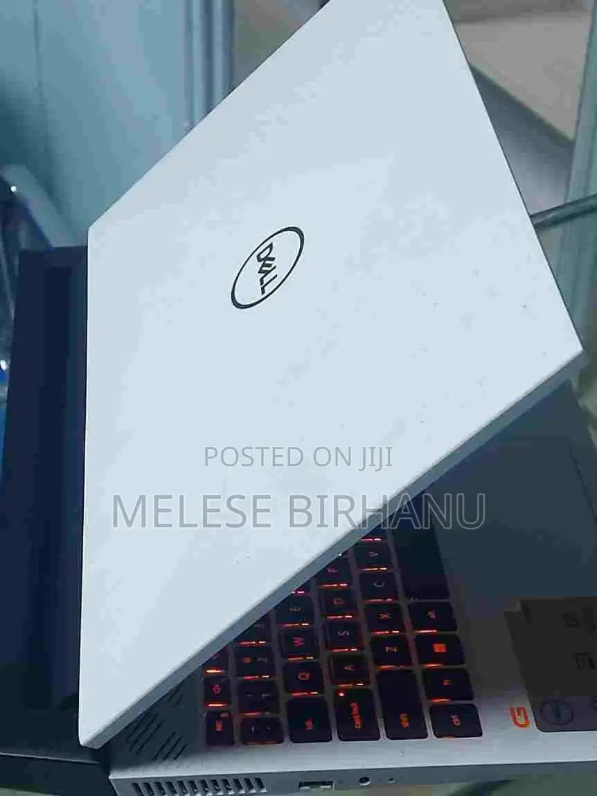 New Laptop Dell Precision 15 5510 16GB AMD Ryzen 7 SSD 512GB