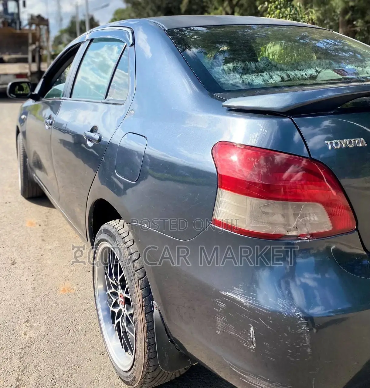 Toyota Yaris 2010 Black