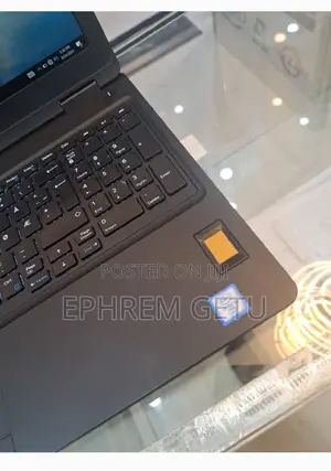 New Laptop Dell Latitude 5310 8GB Intel Core I5 SSD 256GB