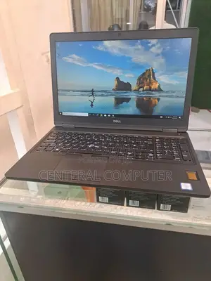 New Laptop Dell Latitude 5310 8GB Intel Core I7 SSD 256GB