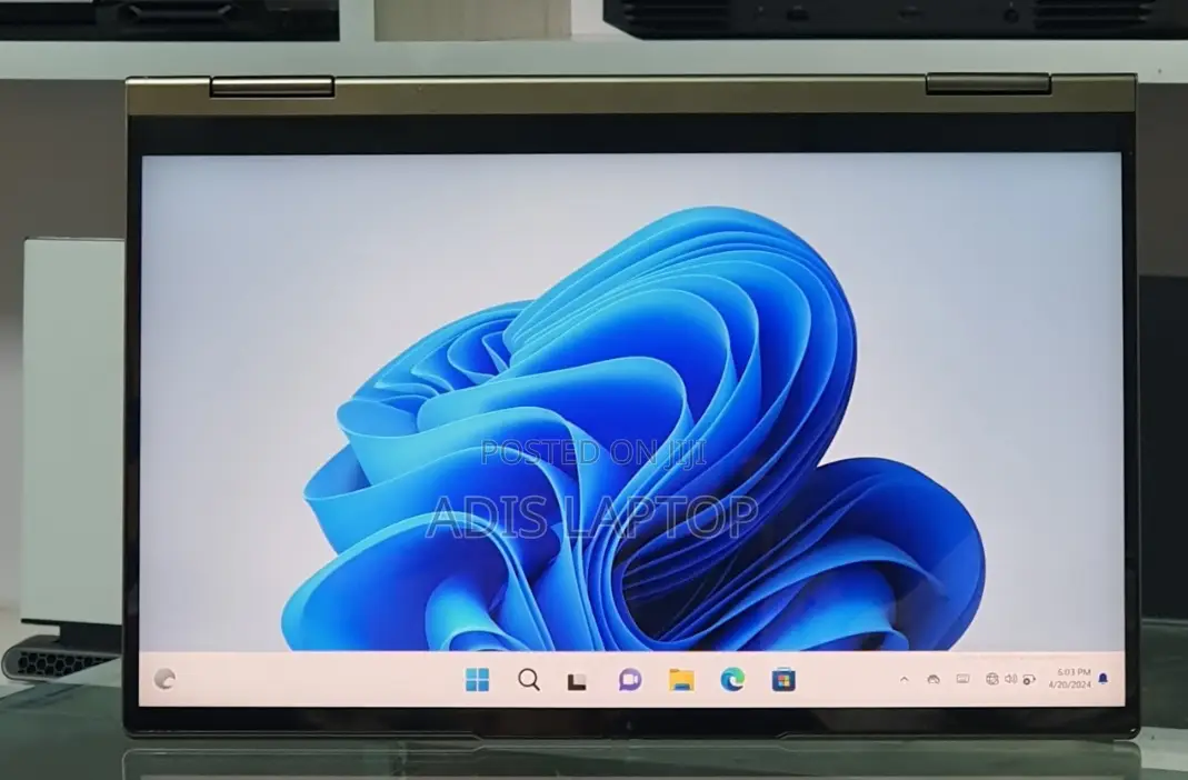 New Laptop Lenovo ThinkPad Yoga 12GB Intel Core I7 SSD 512GB