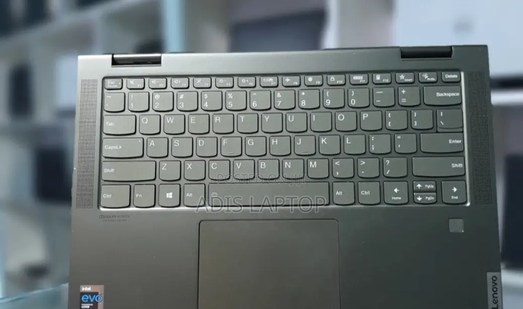 New Laptop Lenovo ThinkPad Yoga 12GB Intel Core I7 SSD 512GB