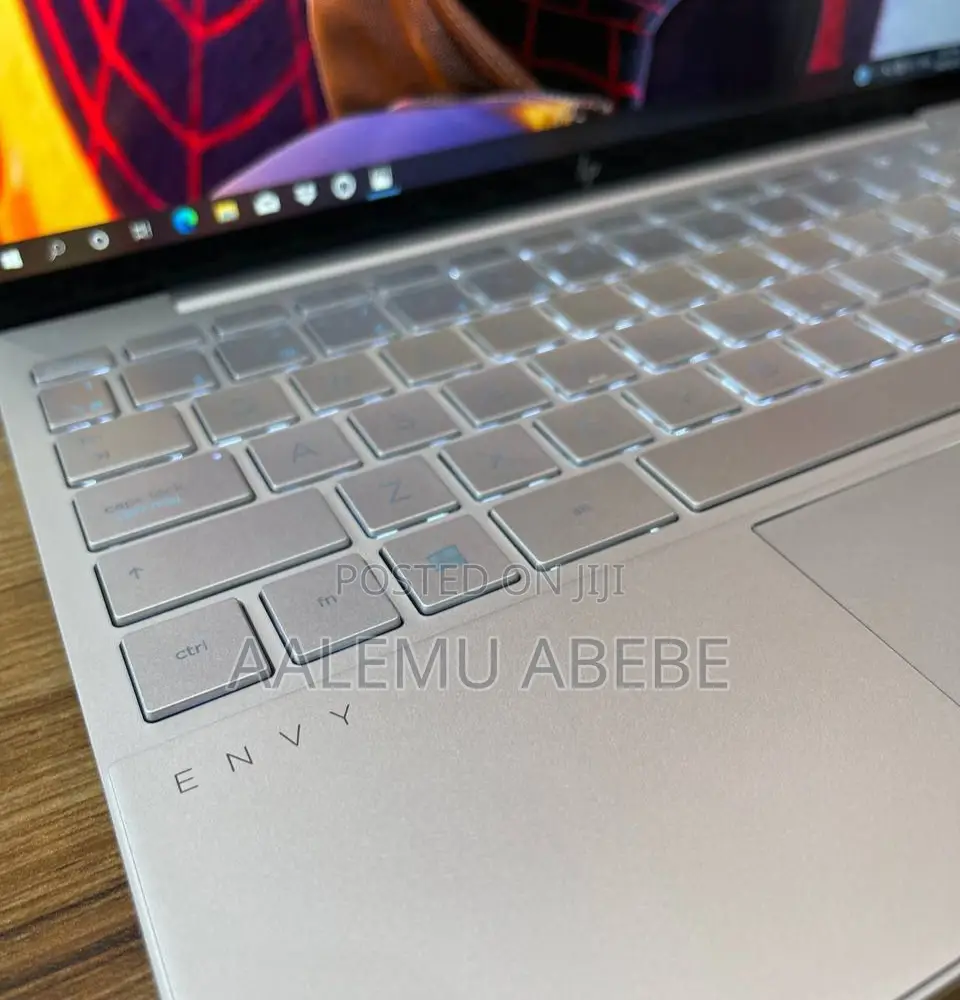 New Laptop HP Envy 13 16GB Intel Core I5 SSD 512GB