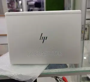 New Laptop HP EliteBook 830 8GB Intel Core I5 SSD 512GB