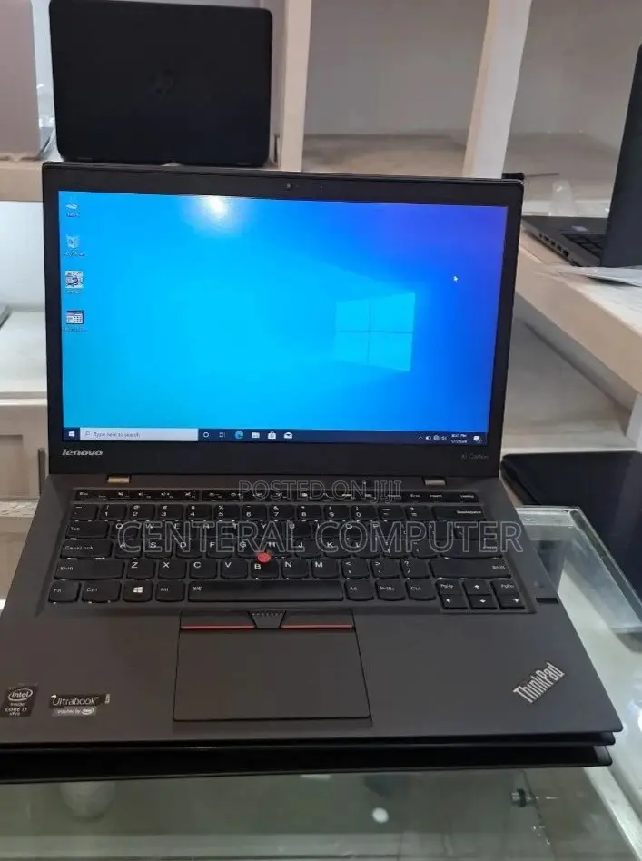 New Laptop Lenovo IdeaPad 1 8GB Intel Core I5 SSD 256GB