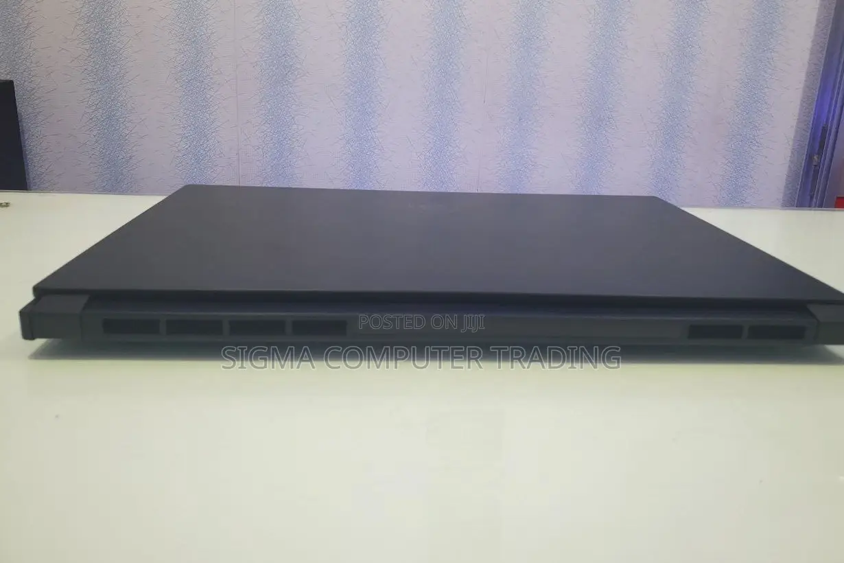 New Laptop MSI GF63 32GB Intel Core I9 SSD 1T