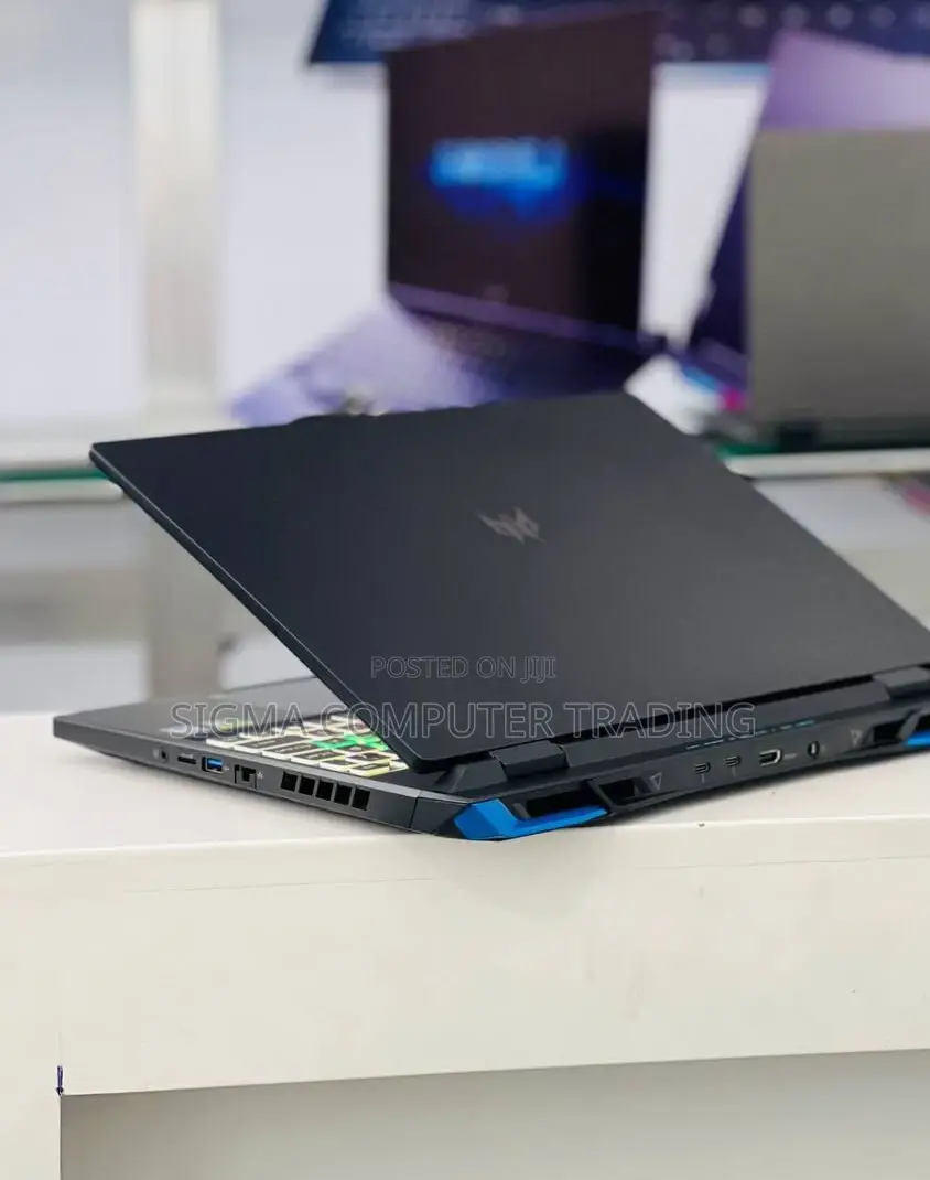 New Laptop Acer Predator Helios 300 16GB Intel Core I9 SSD 1T