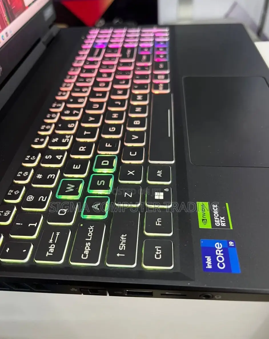 New Laptop Acer Predator Helios 300 16GB Intel Core I9 SSD 1T