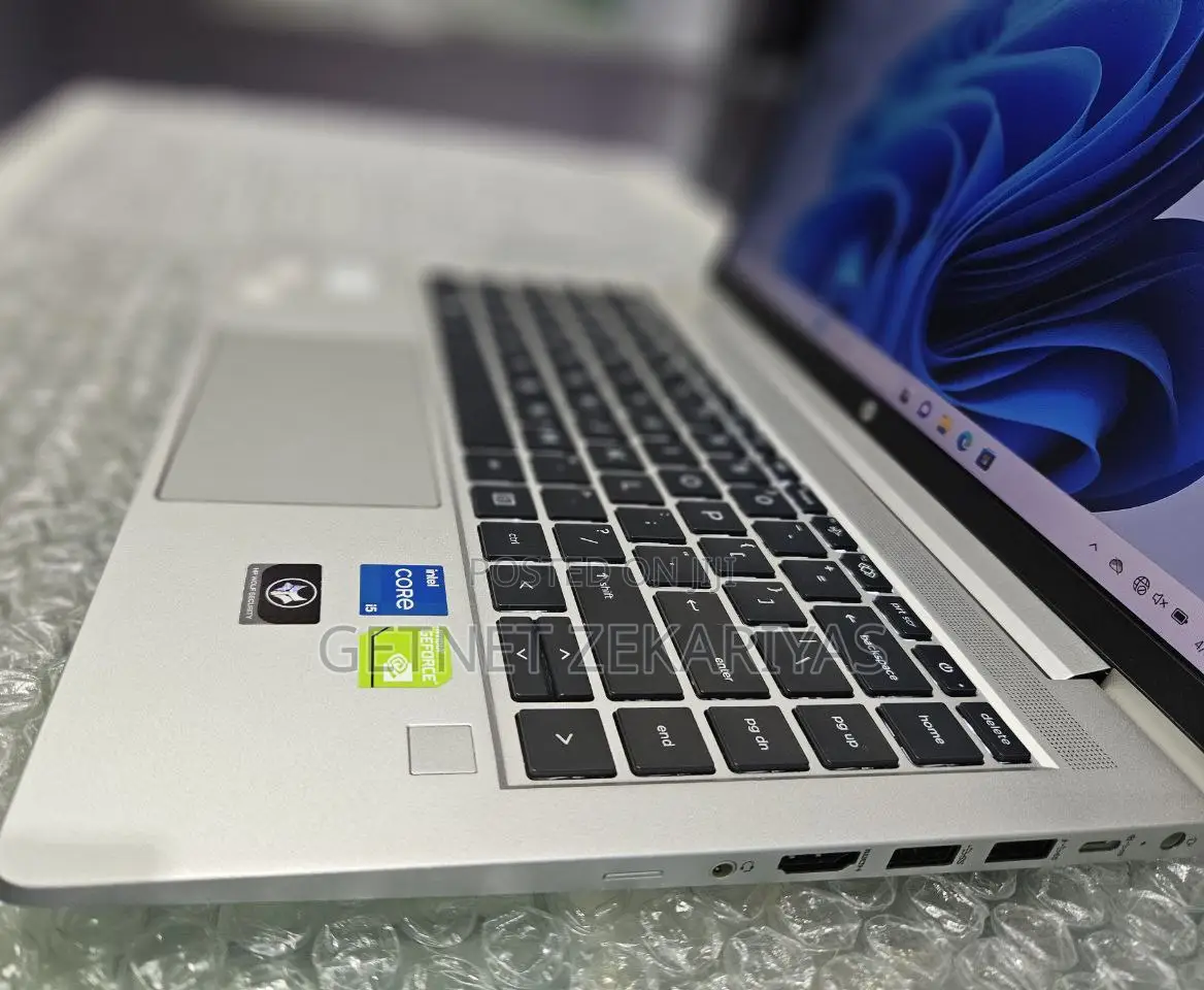New Laptop HP 16GB Intel Core I5 SSD 512GB