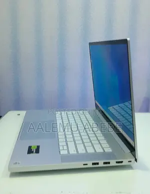 Photo - New Laptop Razer Blade 16GB Intel Core I7 SSD 1T