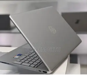New Laptop HP Stream Notebook 8GB Intel Core I7 SSD 512GB