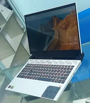 New Laptop Dell G15 5535 16GB AMD Ryzen 7 SSD 512GB