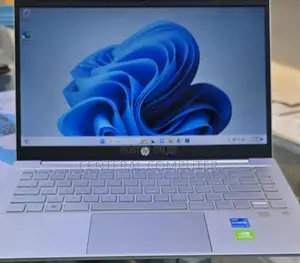 New Laptop HP 14-Dq1025cl 16GB Intel Core I7 SSD 512GB