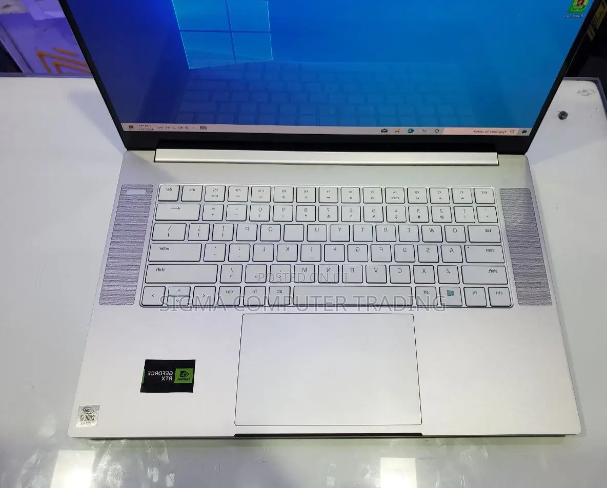 New Laptop Razer Blade 16GB Intel Core I7 SSD 1T
