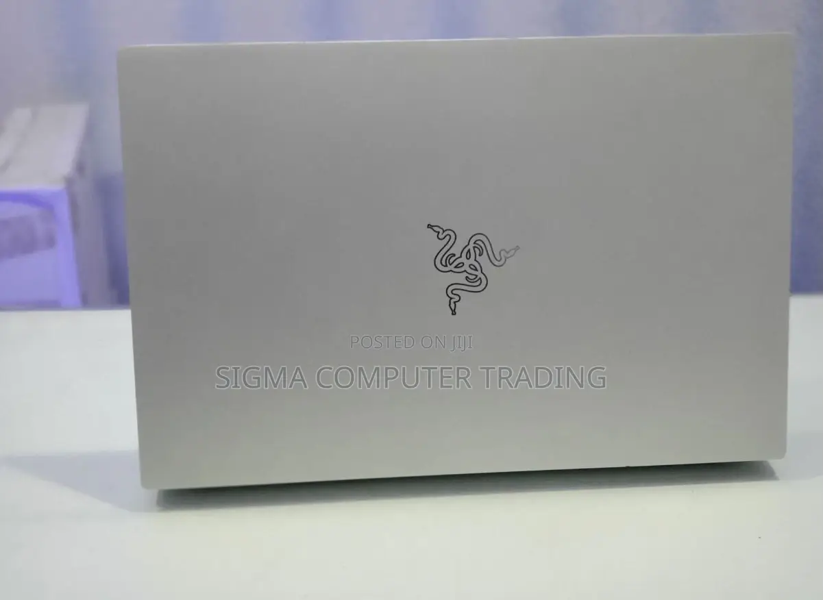 New Laptop Razer Blade 16GB Intel Core I7 SSD 1T