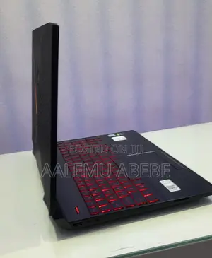 New Laptop HP Omen X 8GB Intel Core I5 HDD 1T