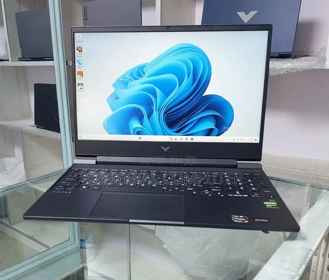 New Laptop HP Victus 15 16GB Intel Core I7 SSD 512GB