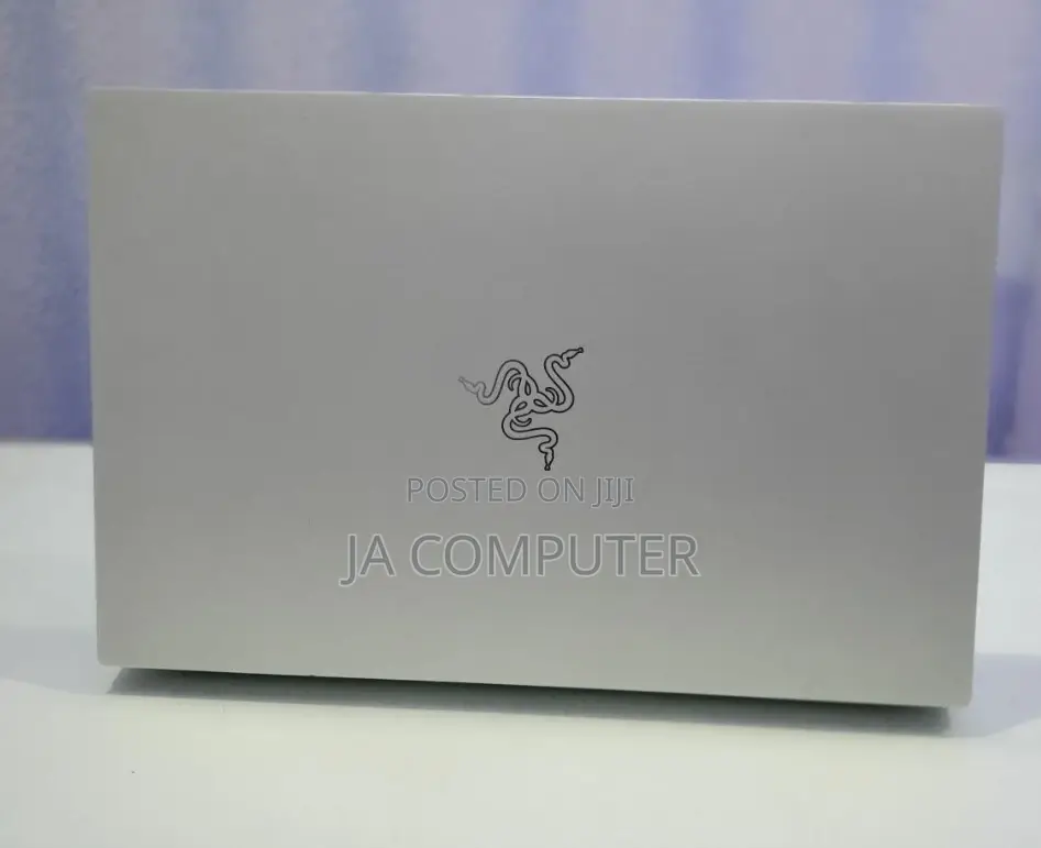 New Laptop Razer Blade 16GB Intel Core I5 SSD 1T