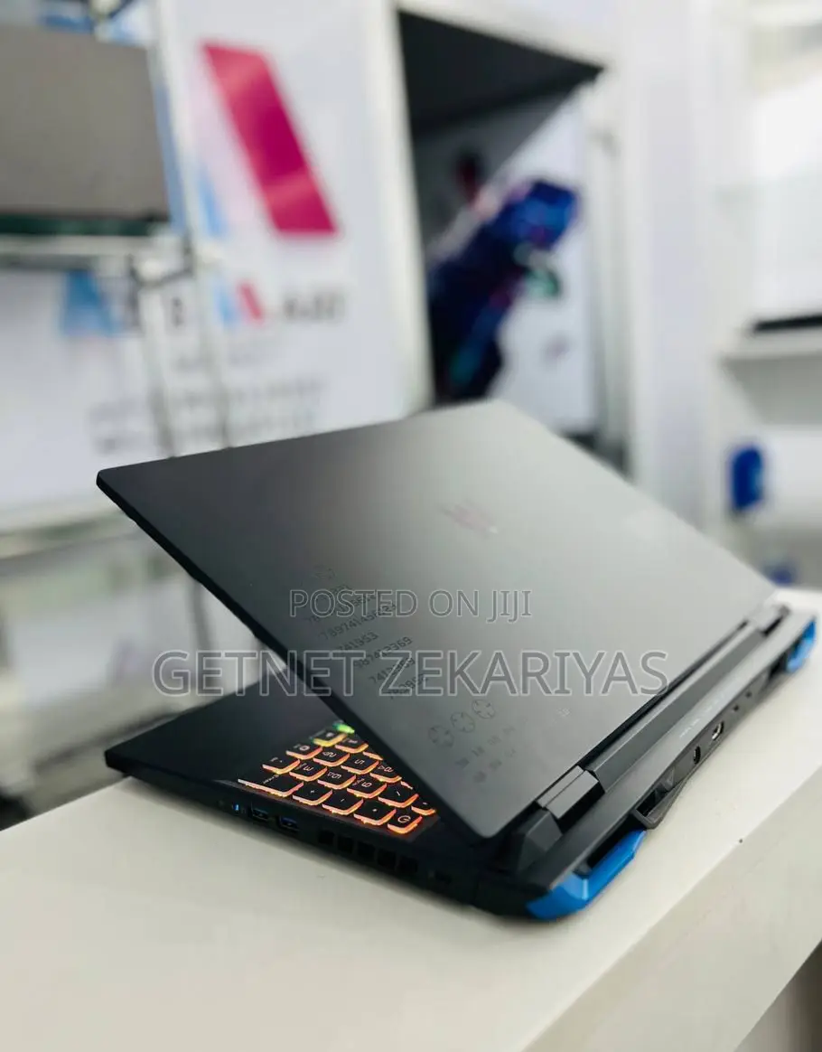 New Laptop Acer Predator Helios 300 16GB Intel Core I9 SSD 1T