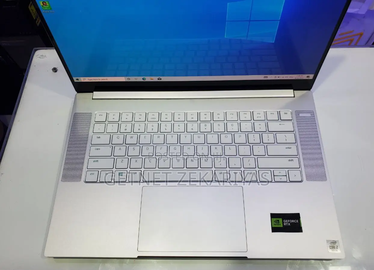 New Laptop Razer Blade 16GB Intel Core I7 SSD 1T