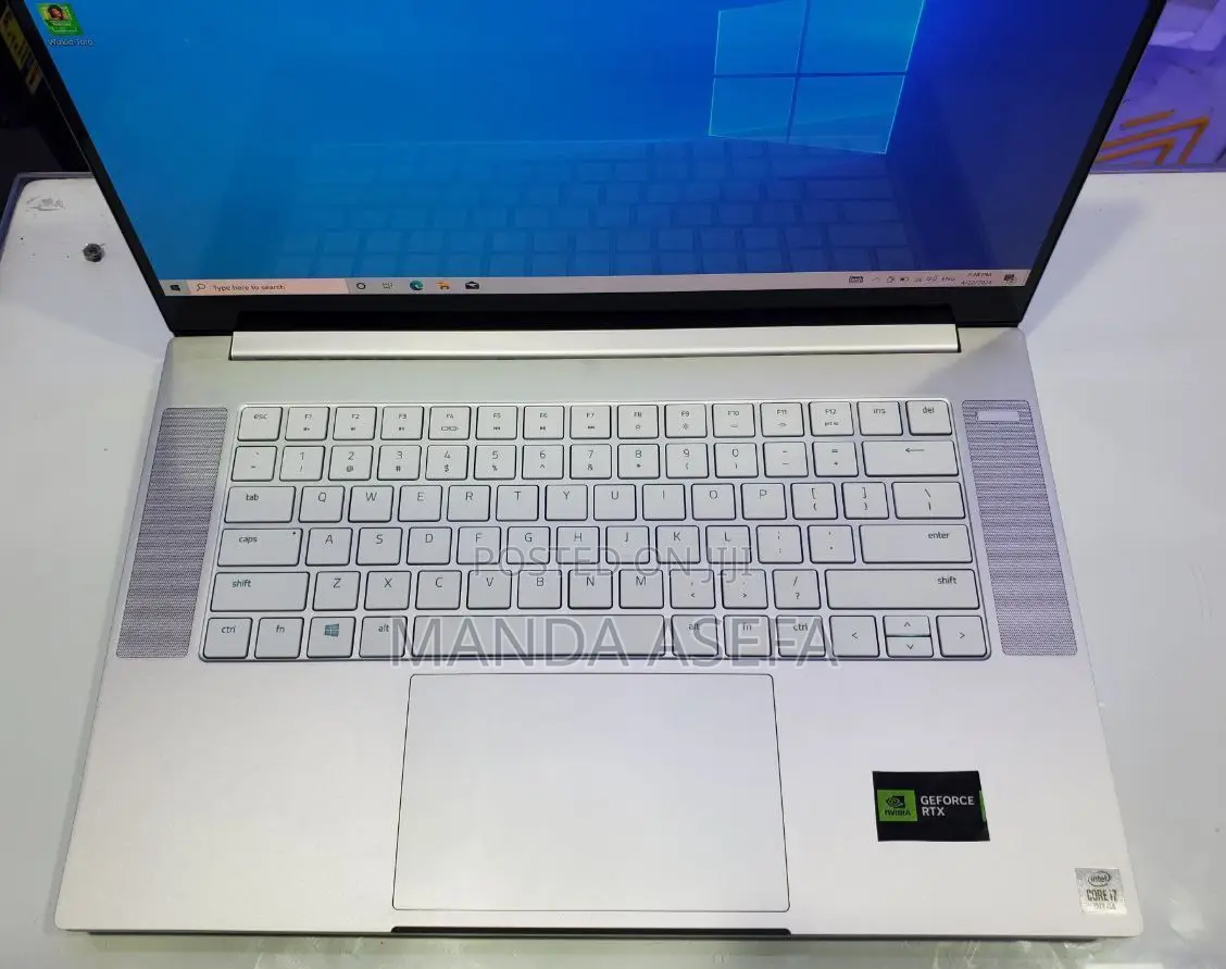 New Laptop Razer Blade 16GB Intel Core I7 SSD 1T