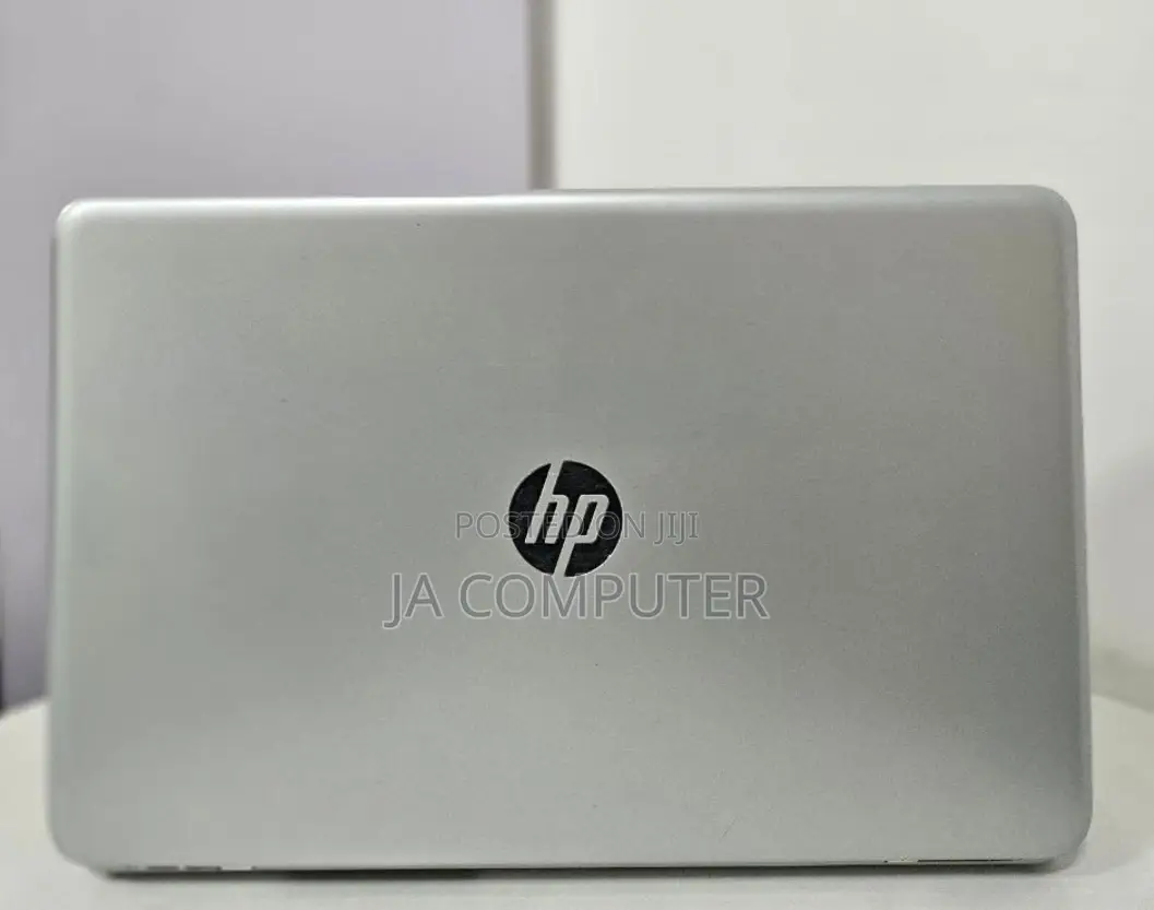 New Laptop HP Pavilion 15 8GB Intel Core I5 SSD 512GB