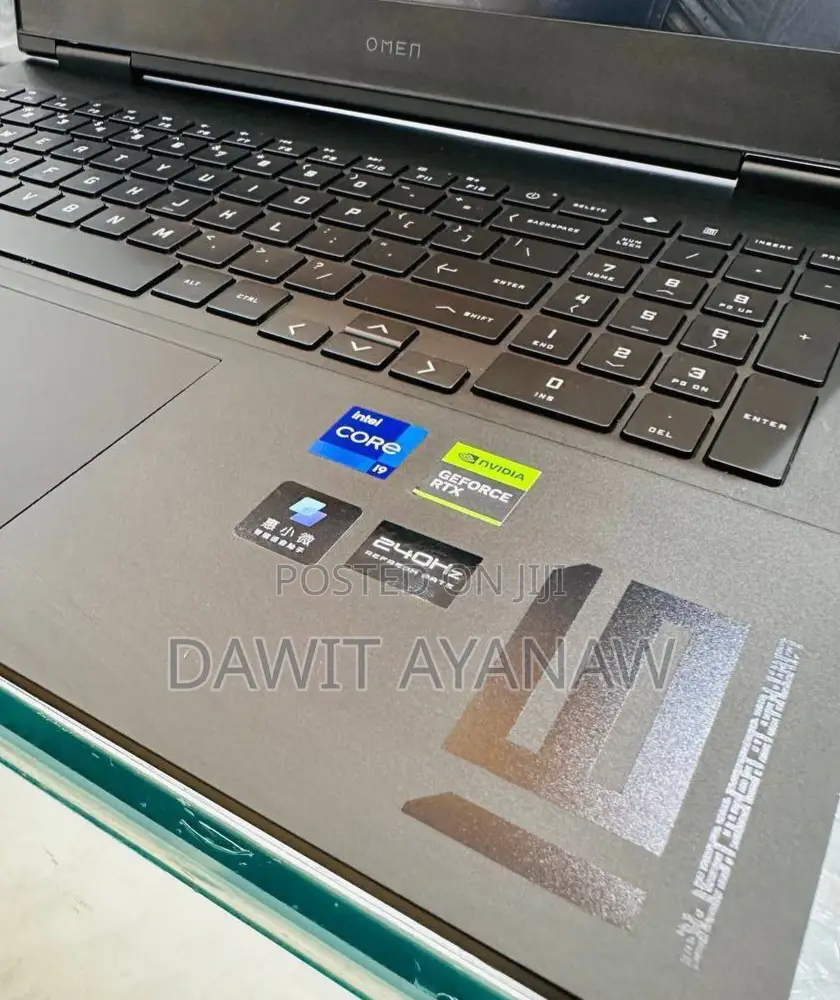 New Laptop HP Omen 15 16GB Intel Core I9 SSD 1T